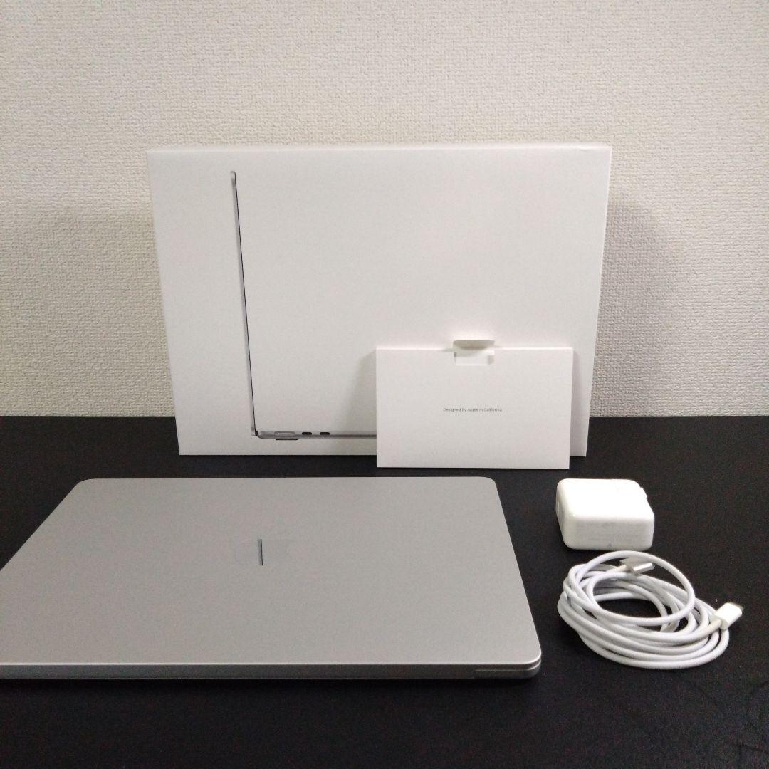 Apple MacBook Air 13.6インチ M2 シルバー