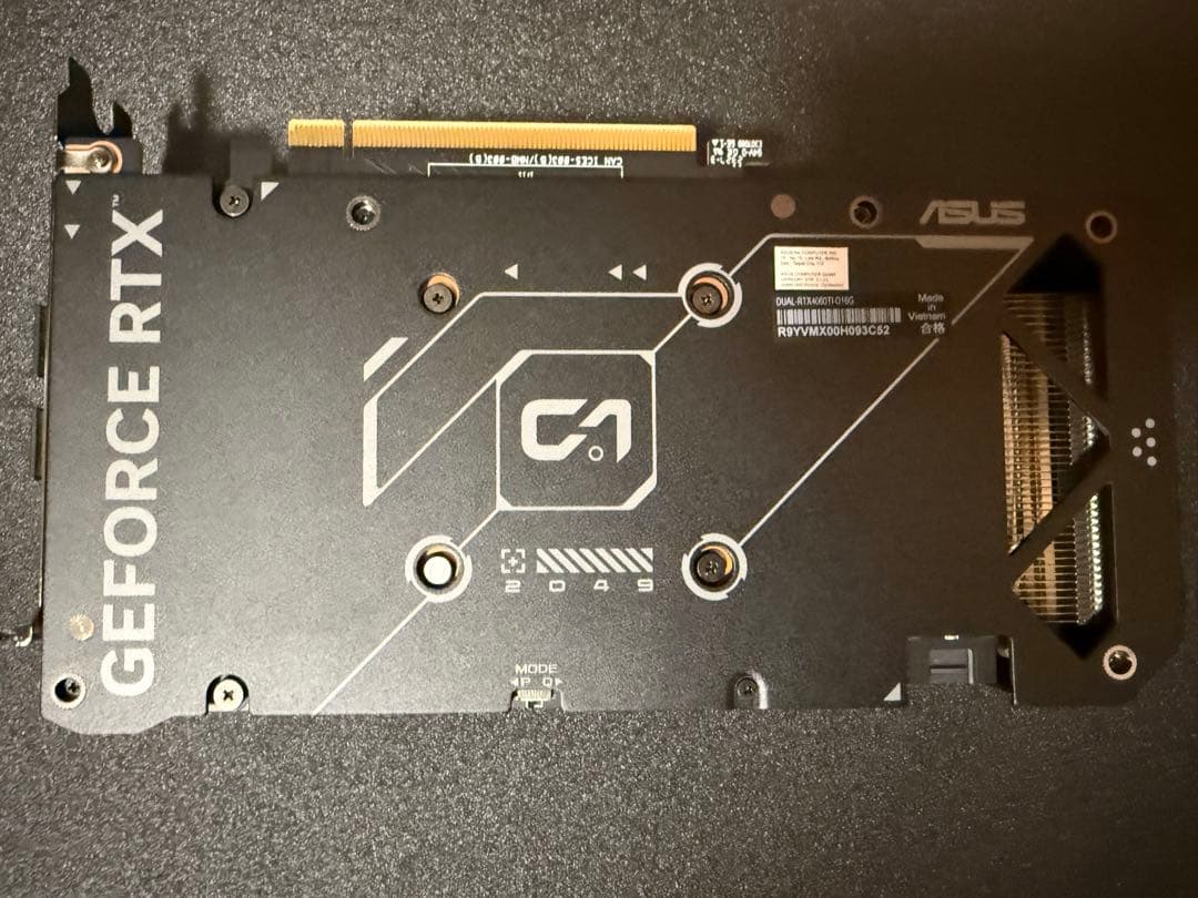 グラフィックボード・グラボ・ビデオカード ASUS GeForce RTX 4060 Ti 16GB GDDR6