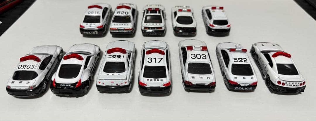 トミカ　パトカー　交通機動隊セット