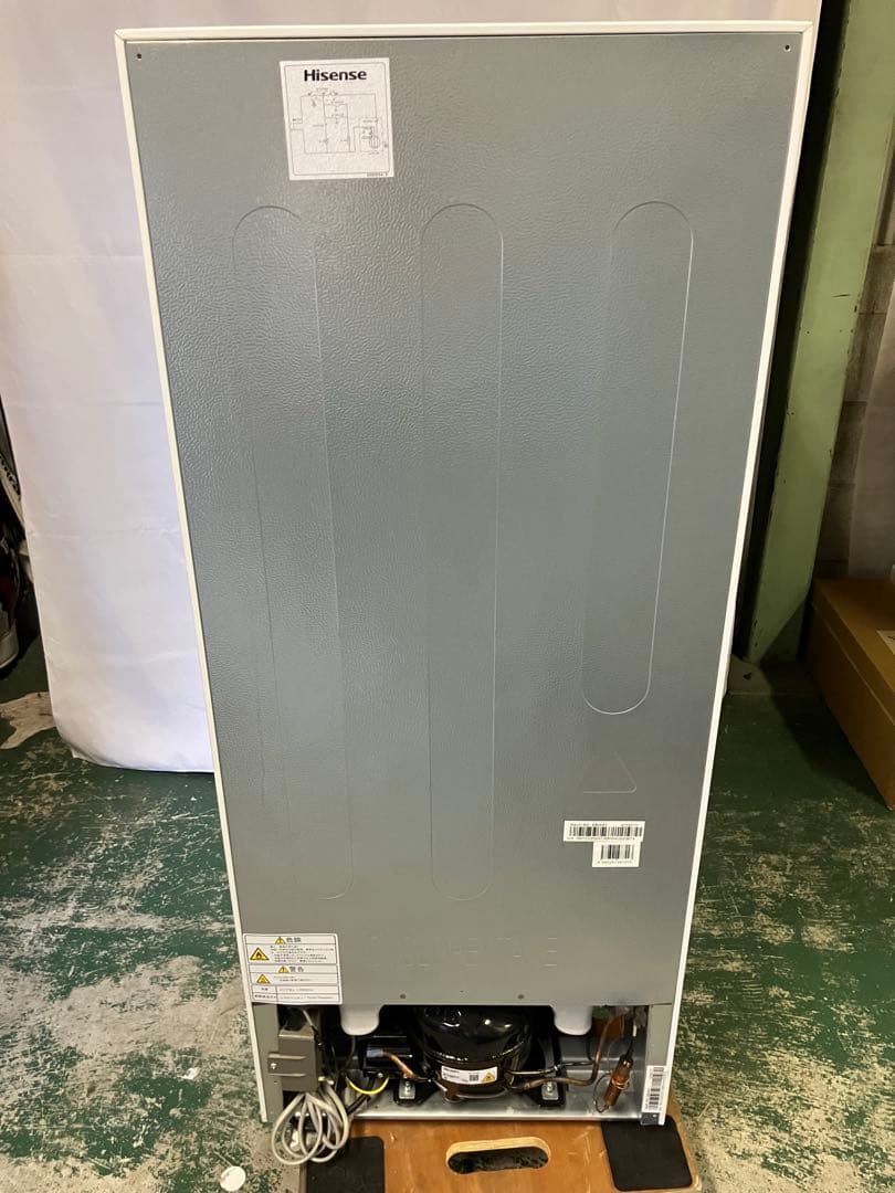 10h59 Hisense 120L 冷凍冷蔵庫 HR-B12E2W 2023年