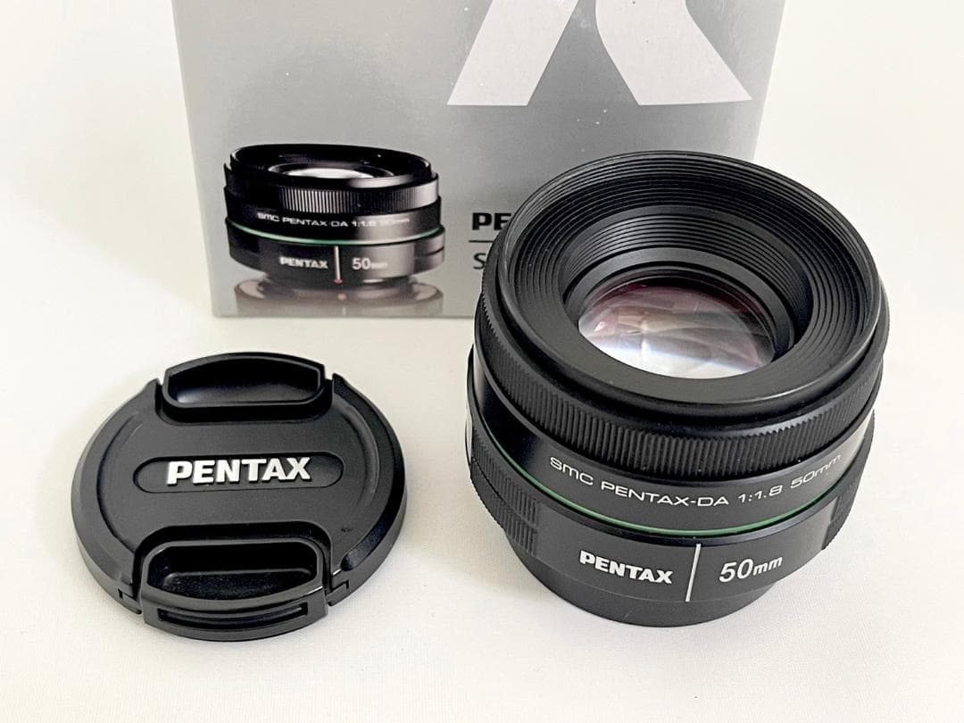 PENTAX K-S1 300ダブルズームキット + 50mm単焦点レンズ