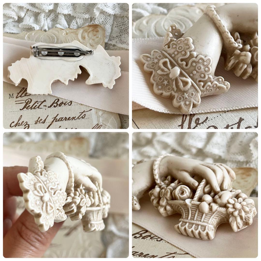 feerie フランスアンティーク ハンドモチーフのブローチ