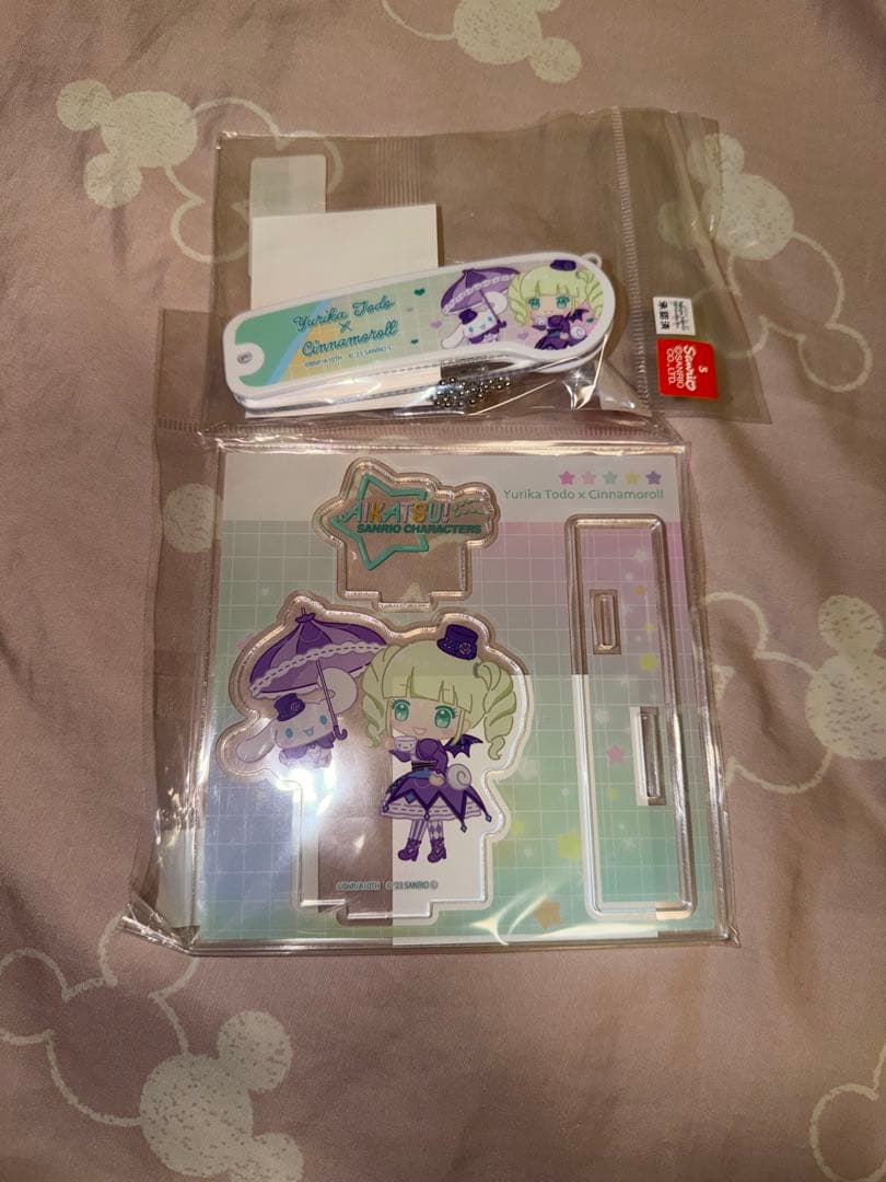 藤堂ユリカ サンリオコラボ　コーム　アクリルスタンド　アクスタ