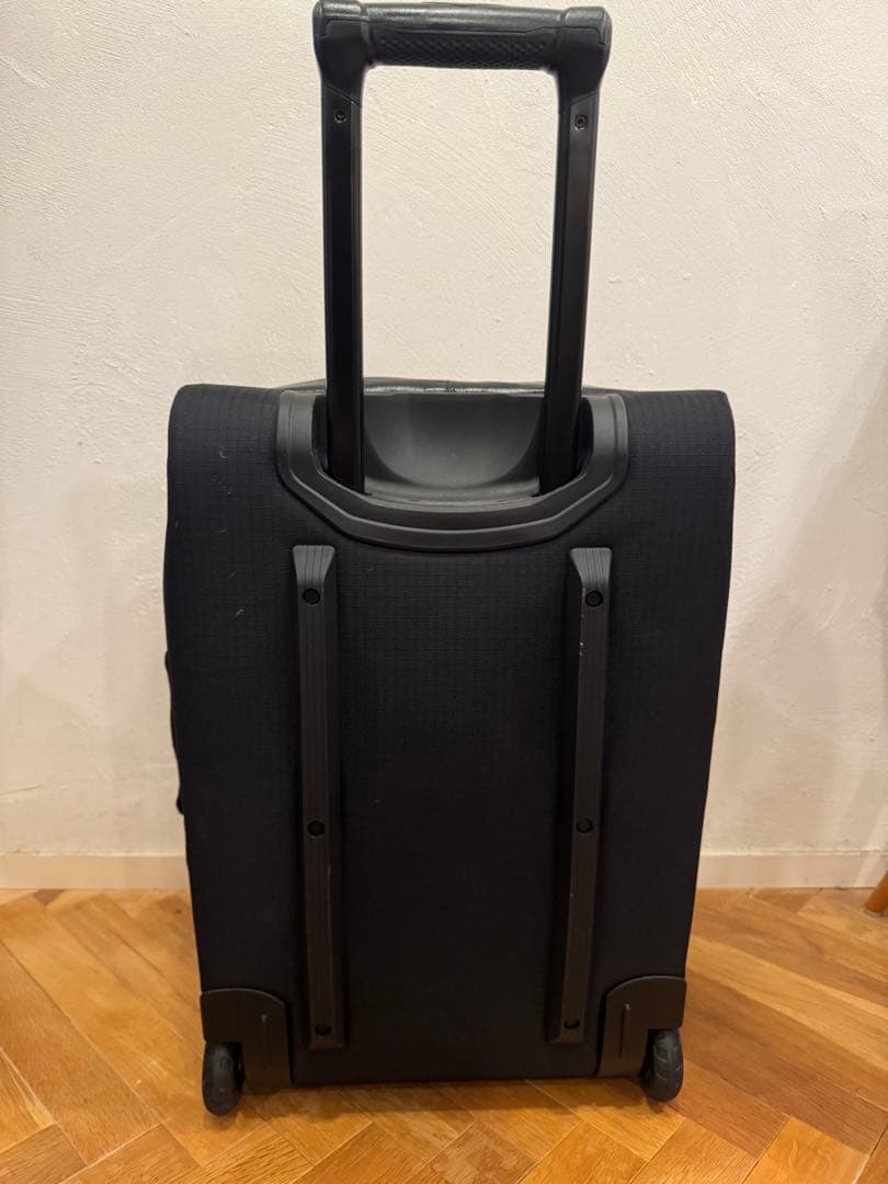 パタゴニア　ブラックホール　キャリー　40L