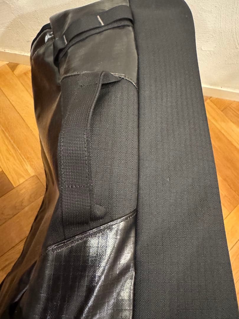 パタゴニア　ブラックホール　キャリー　40L