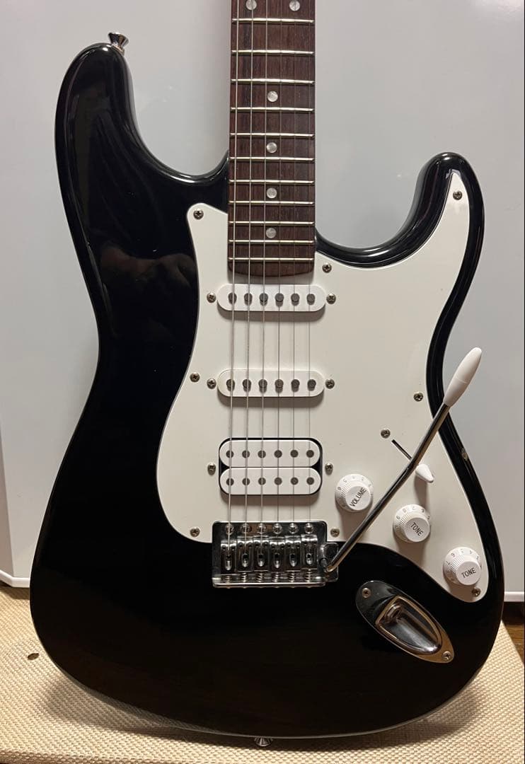 フェルナンデスSSHストラトキャスター　Fernandes