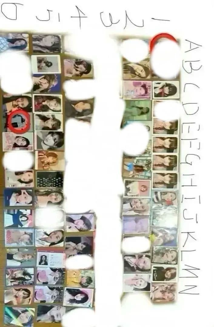 TWICE　まとめ売り　アルバム　アクスタ　ガチャ　缶バッチ　ペンライト　トレカ