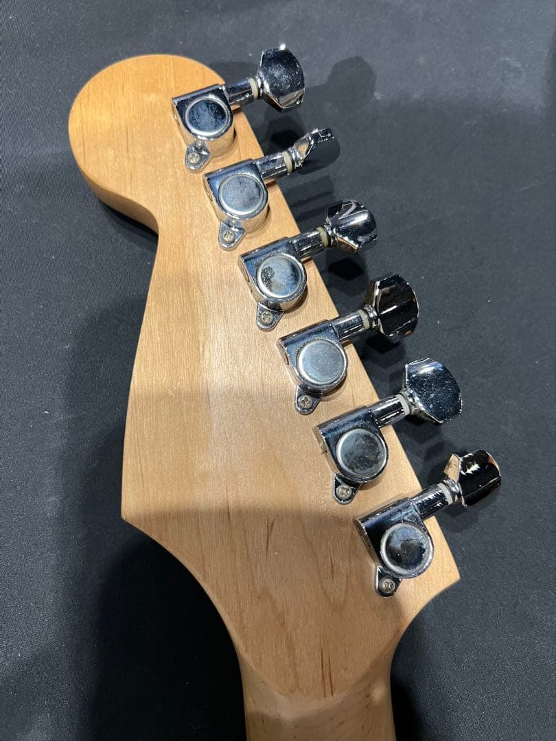 Vintage エレキギター　ストラトタイプ