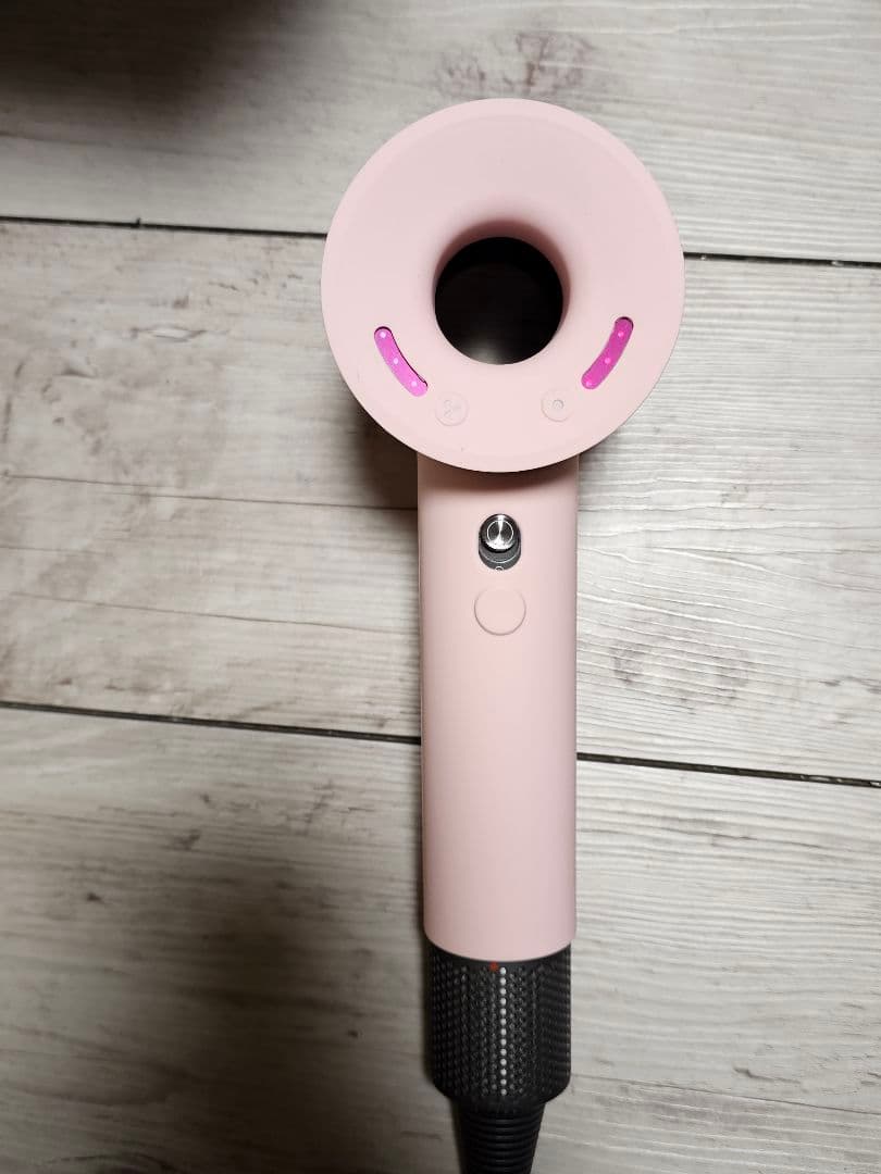 hd03アタッチメントシリコンカバー付　ダイソン　メンテナンス済み　Dyson