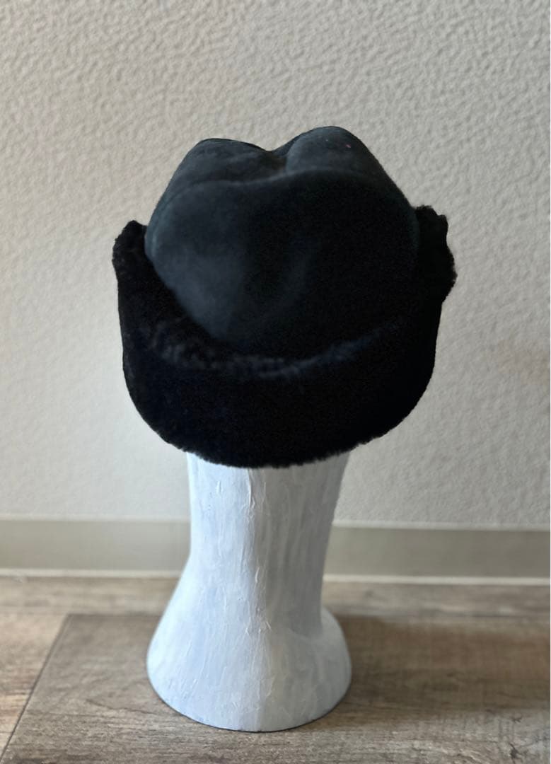 MISTRAL フランス製 リアル ムートン トーク　防寒　羊革　黒　未使用品