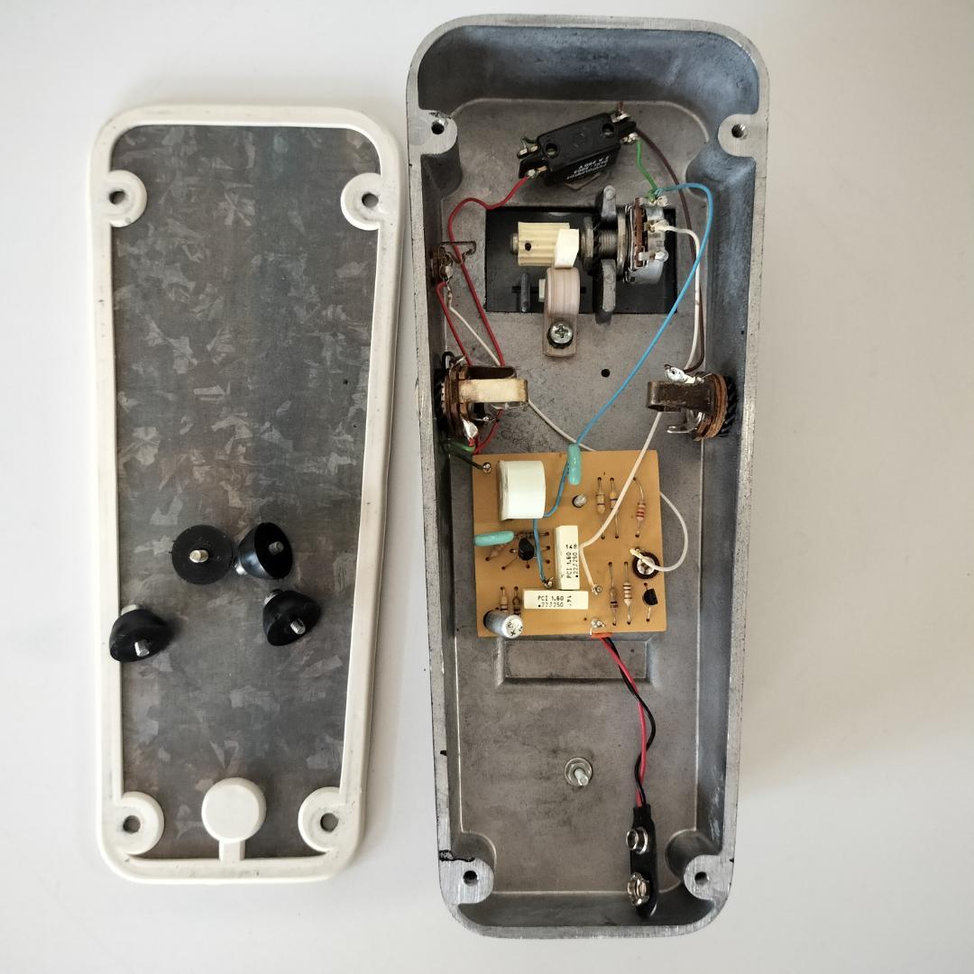 Jen cry baby SUPER Model 250.422（白FASEL）