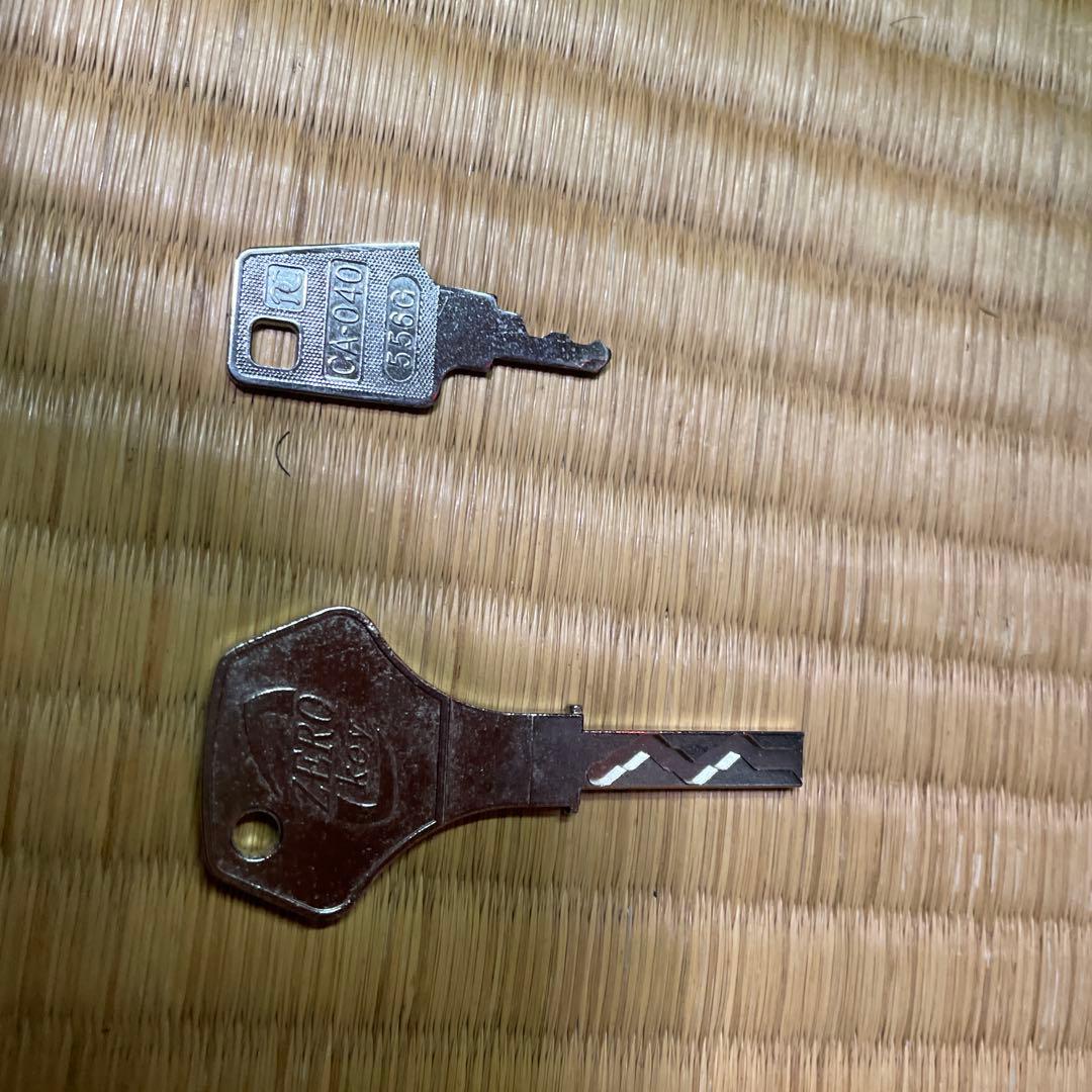 パチスロ　５号機　サンダーV　リボルト