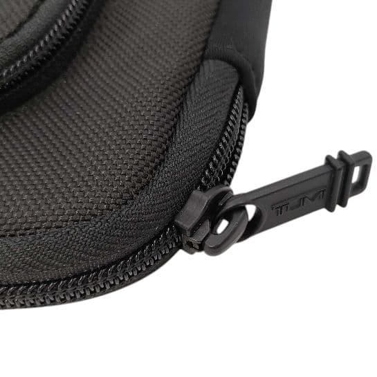 【美品】TUMI/トゥミ　ラージラップトップカバー　PCケース ブラック