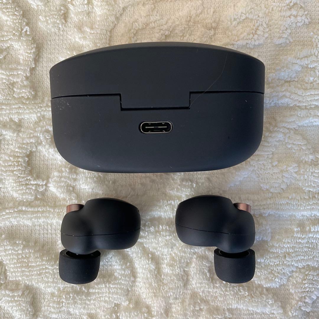 【極美品】SONY　WF-1000XM4　黒