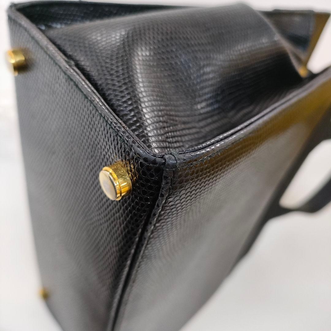 AQE03 サルヴァトーレフェラガモ 美品 ヴァラリボン ハンドバッグ