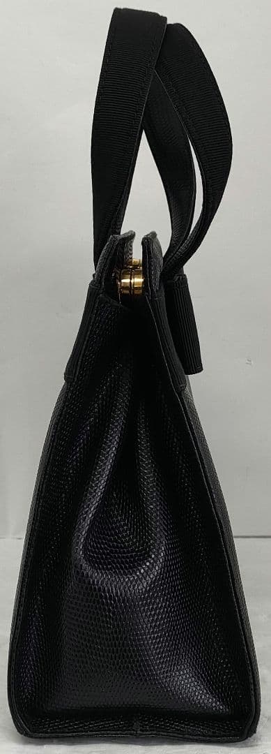 AQE03 サルヴァトーレフェラガモ 美品 ヴァラリボン ハンドバッグ