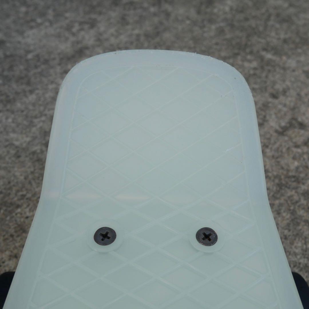 美品【整備済み】ペニー22インチ 蓄光 キャスパー