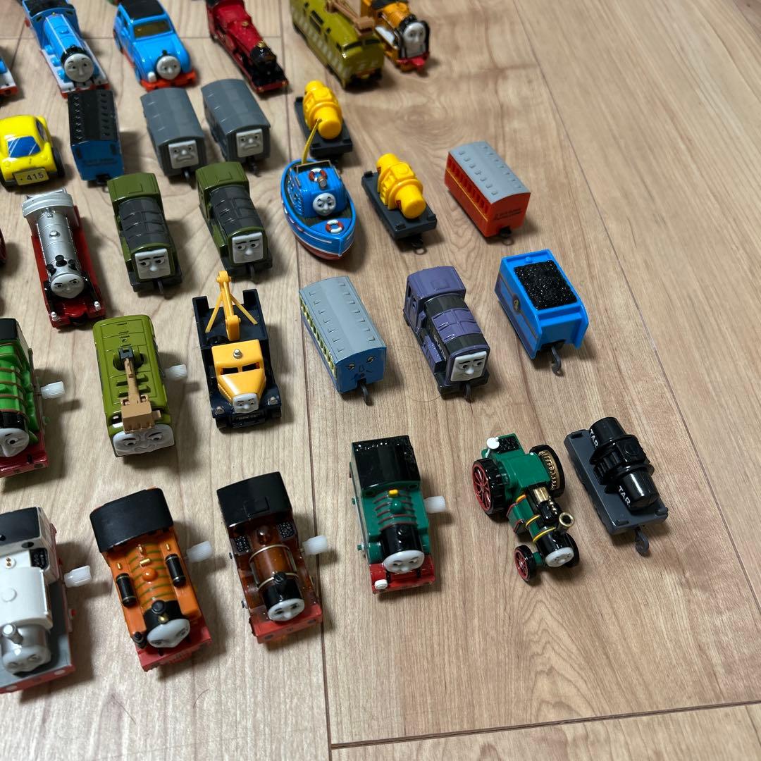 トーマス カプセルプラレール 約80個セット おまけレール付き