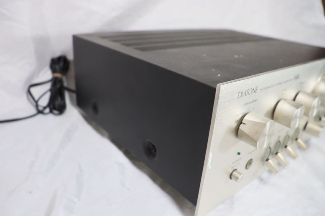 完動品　DIATONE ダイアトーン　DA-U660 プリメインアンプ