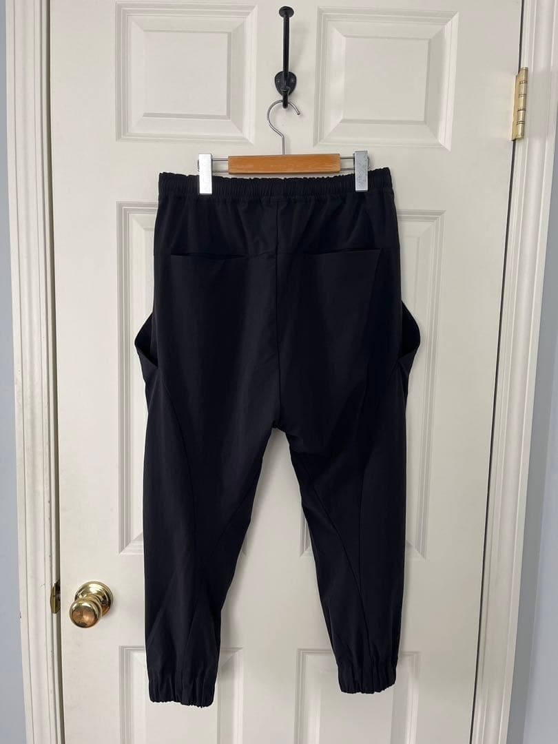 リップヴァンウィンクルパンツ