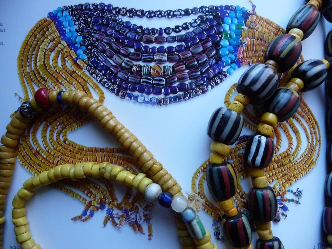 heirlooms　希少　カヤン族　伝世玉　Lukut Sekala