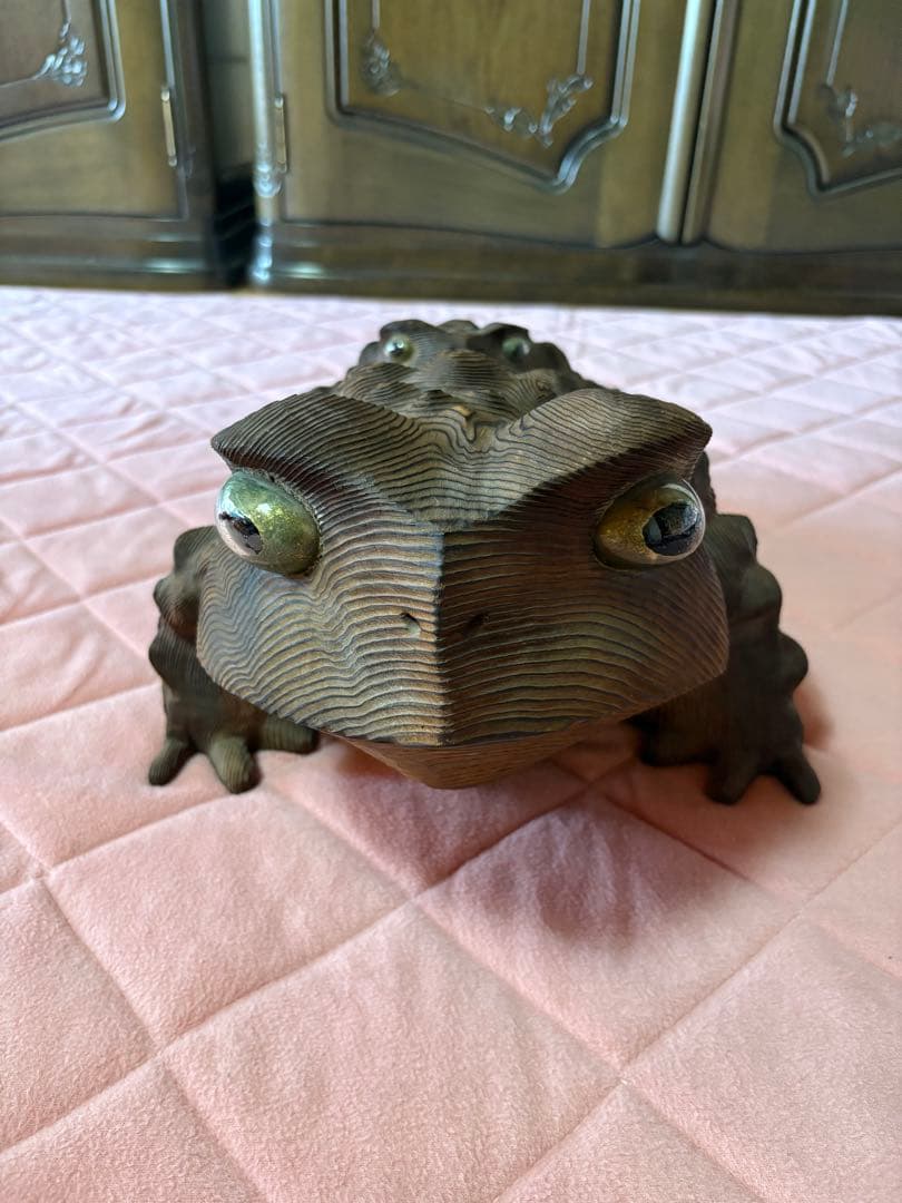木製親子カエル　置物