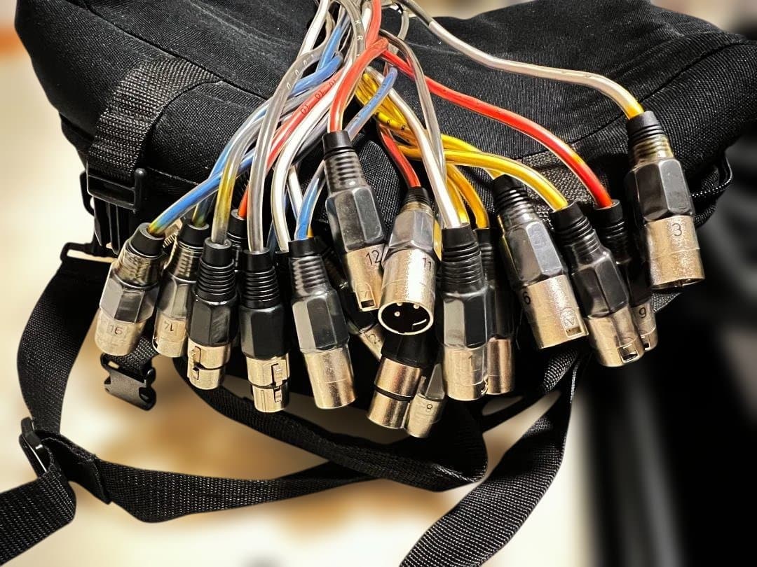 In-line Audio series ケーブル 16コネクタ