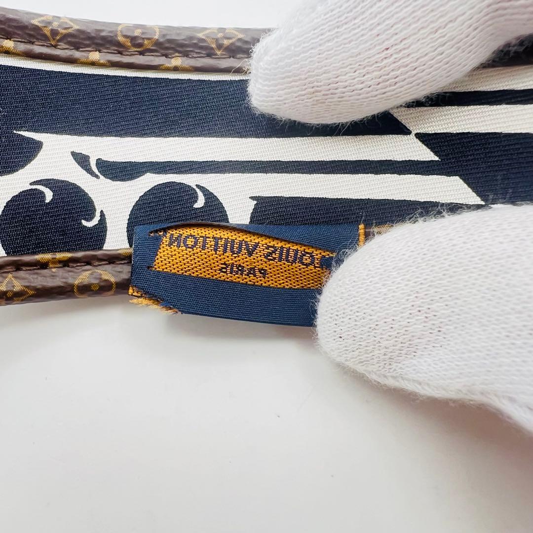 超美品　ルイヴィトン　カチューシャ　ヘアバンド　ビーマインドフル　M77394