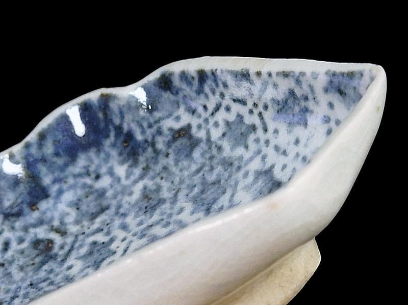 古伊万里　染付　型刷印判　幾何学文様　富士型変形皿　豆皿　F140AS-fbtc