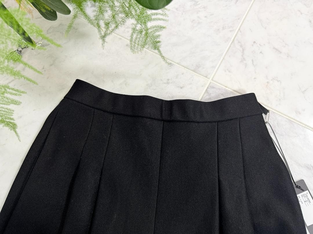 極美品★FOXEY/フォクシー アリーナキュロット ロゴ刺繍38 掲載商品