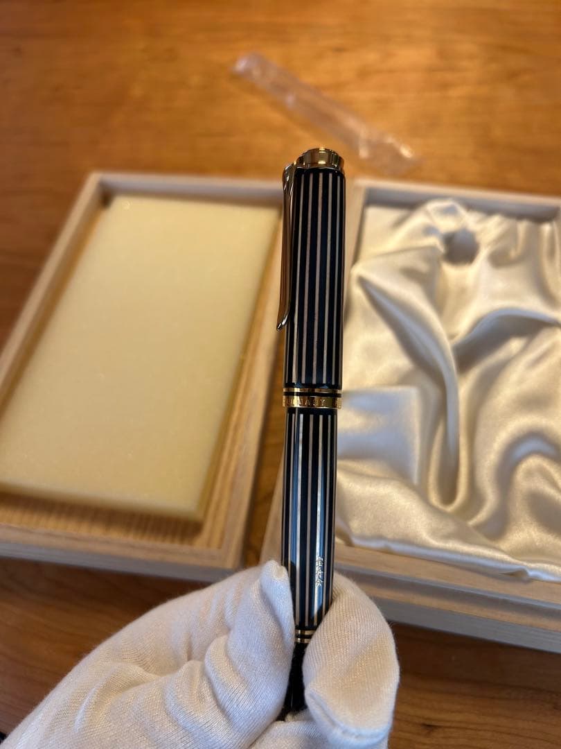 Pelikan ペリカン 万年筆 リミテッドエディション M800 螺鈿 輝