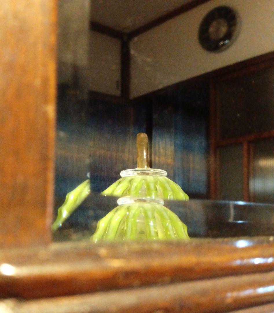 ガラス　キャビネット　本棚　箪笥　 サイドボード