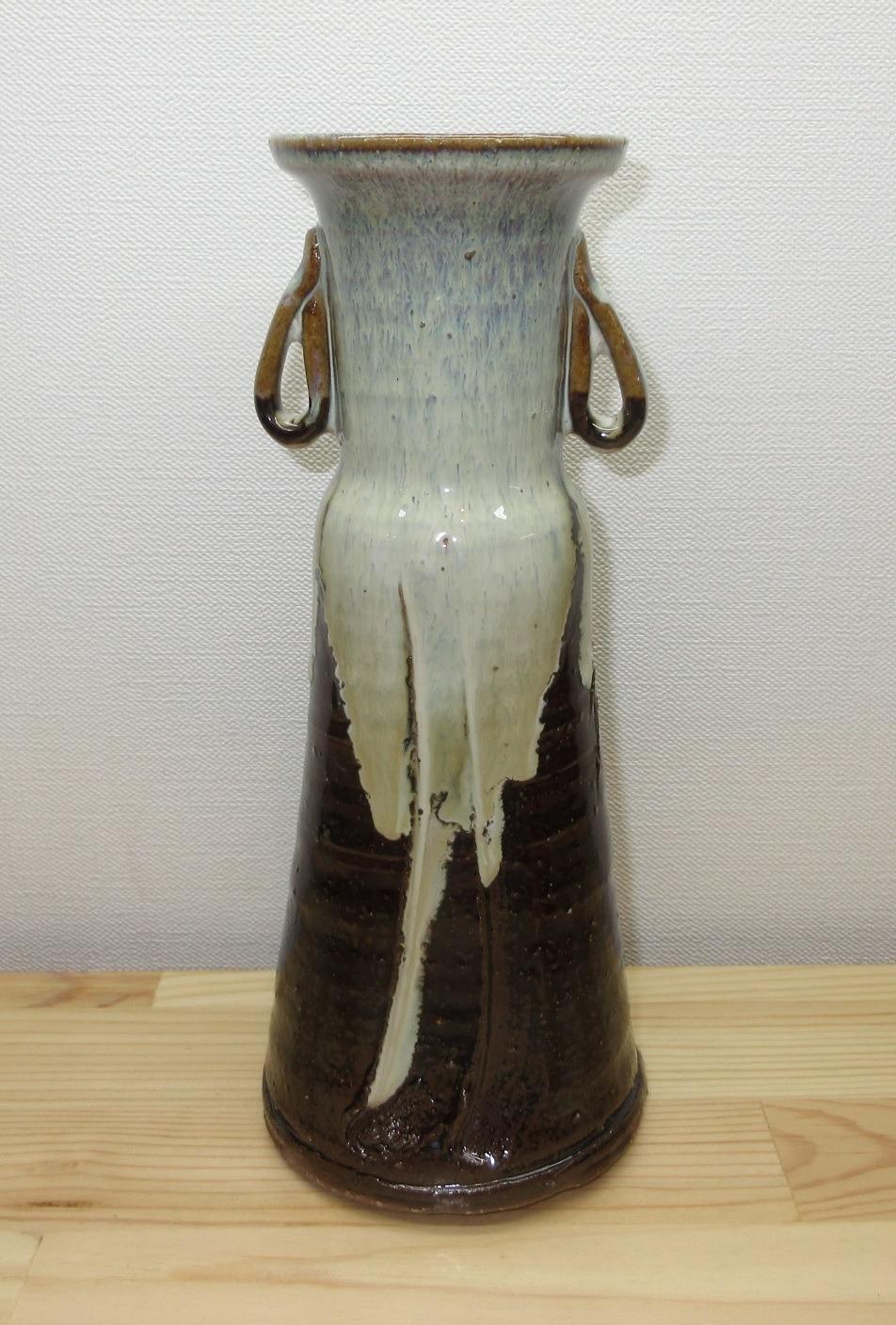 送料込【逢絢亭・新品】茶道具 花入 美濃焼 瀬戸釉 耳付 西尾香舟 紙箱入り