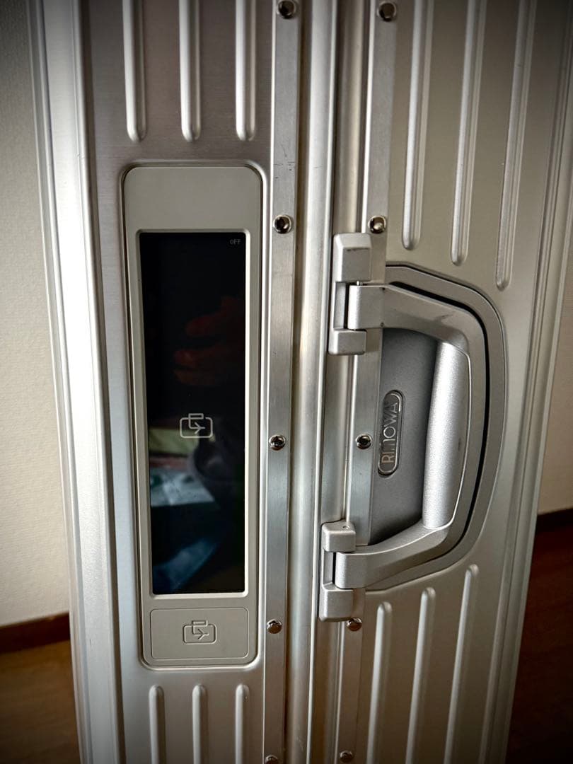 RIMOWA リモワ　TOPAS トパーズ　シルバー 82L E-tag