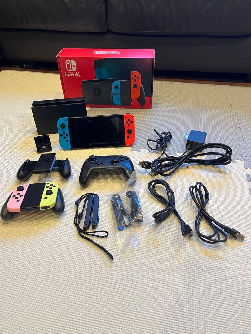 Nintendo Switch 本体　コントローラー