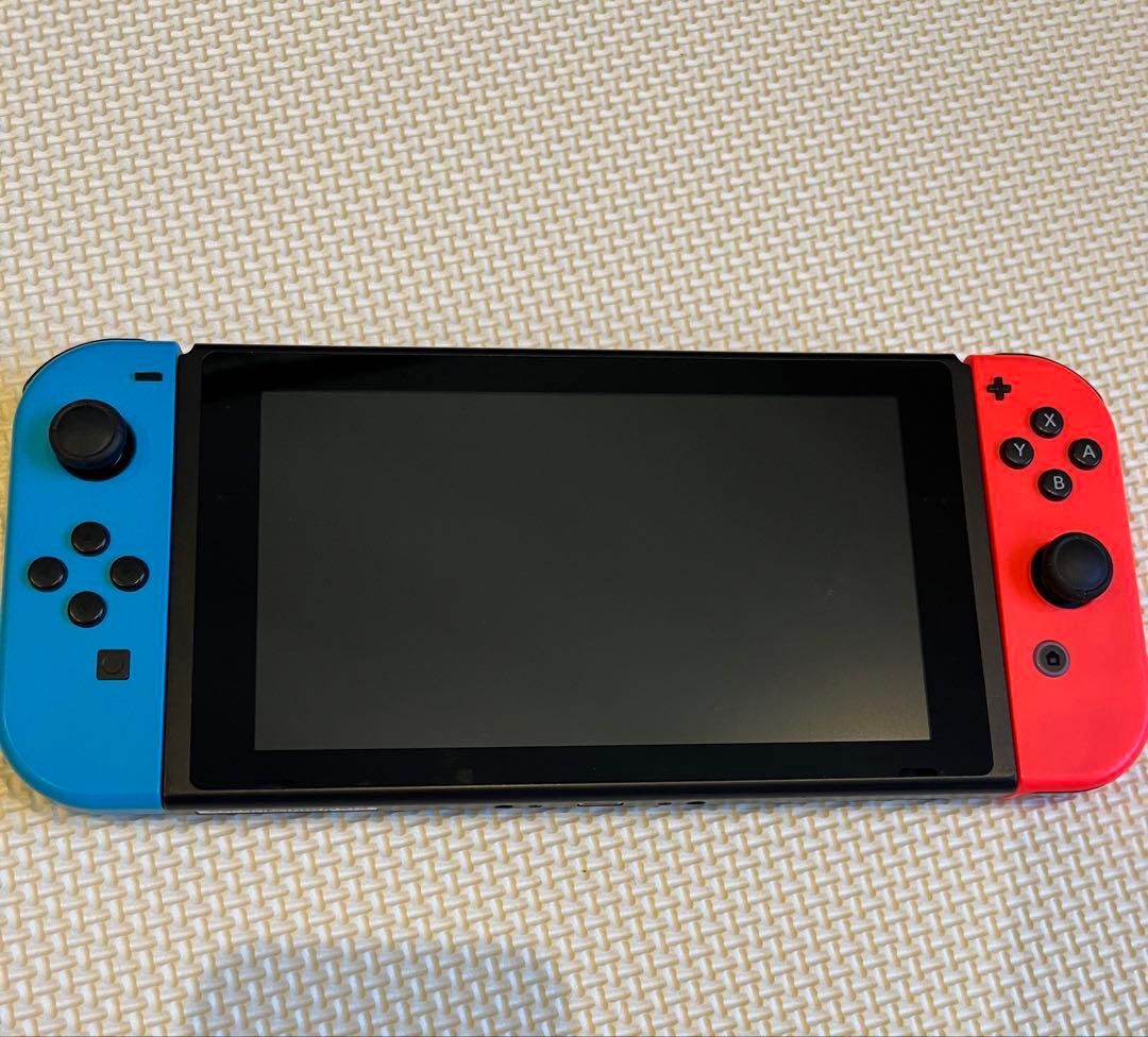 Nintendo Switch 本体　コントローラー