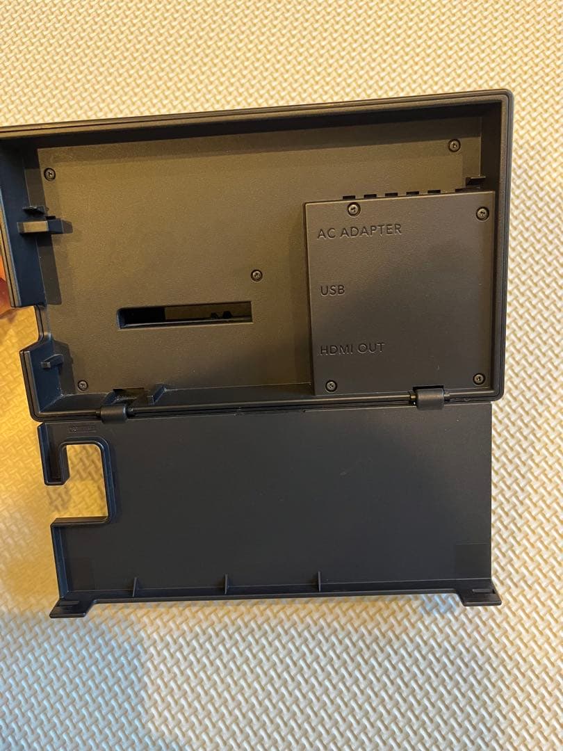 Nintendo Switch 本体　コントローラー