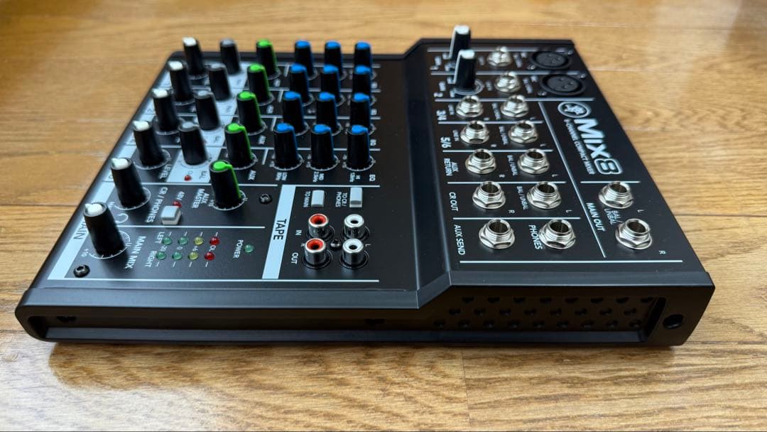 美品⭐︎MACKIE 超コンパクトアナログミキサー MIX8