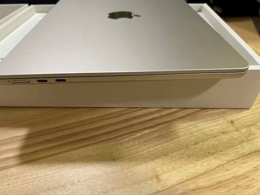 MacBook本体 MacBookAir M2