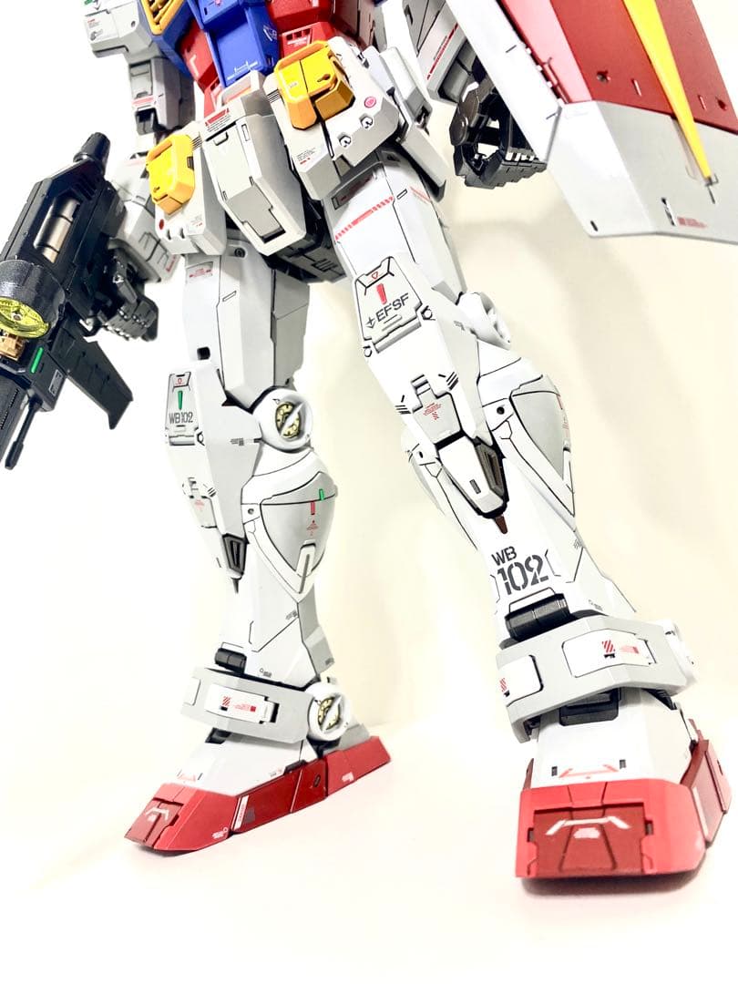 PG UNLEASHED 1/60 ガンダム ガンプラ　光沢　全塗装　完成品