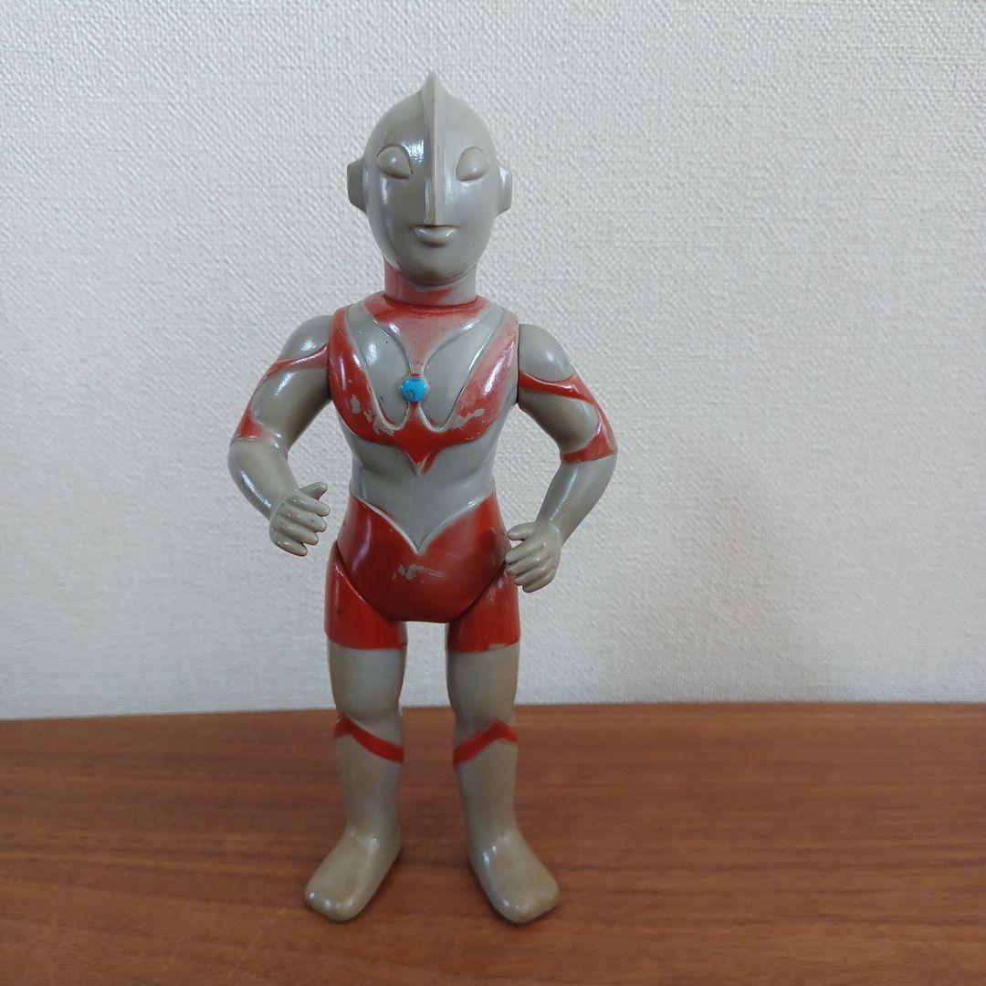 当時ものマルサン製「ウルトラマン」スタンダードサイズの希少ソフビフィギュア