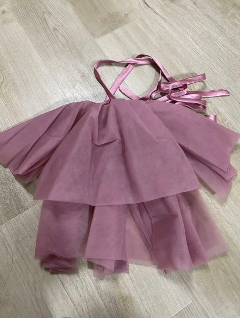 ピンクのカラードレス