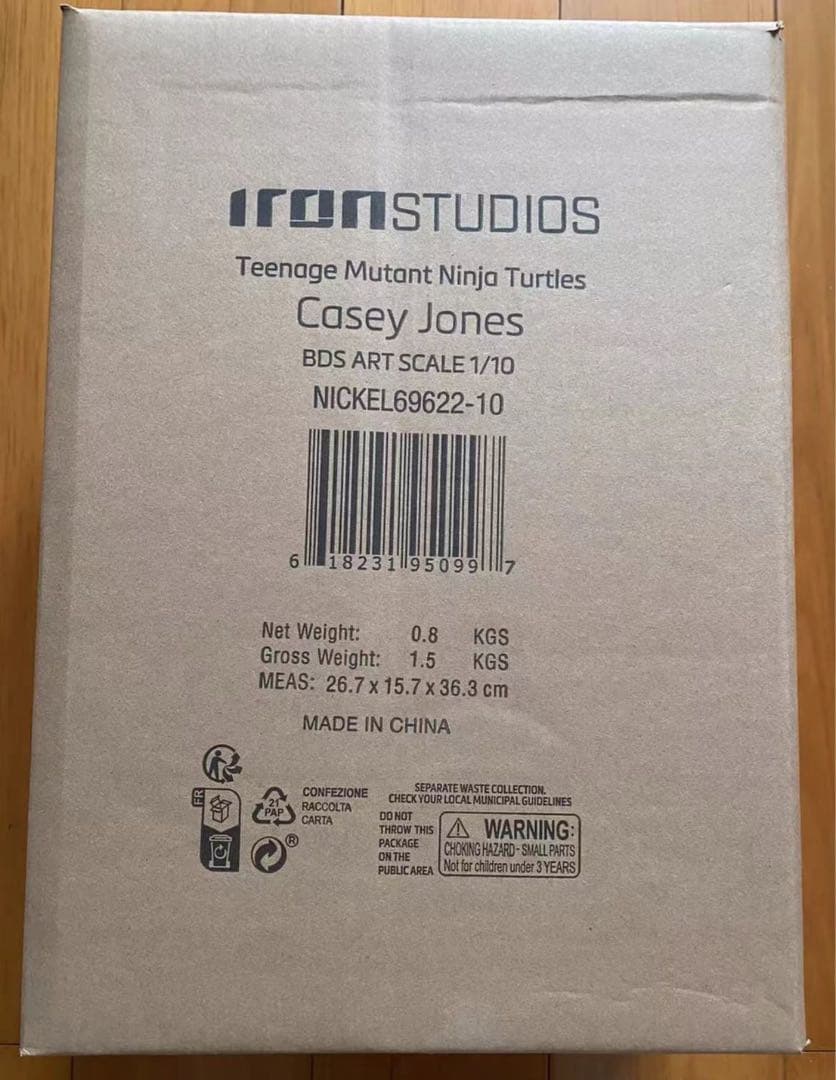 TMNT Iron Casey Jones 1/10 スタチュー フィギュア