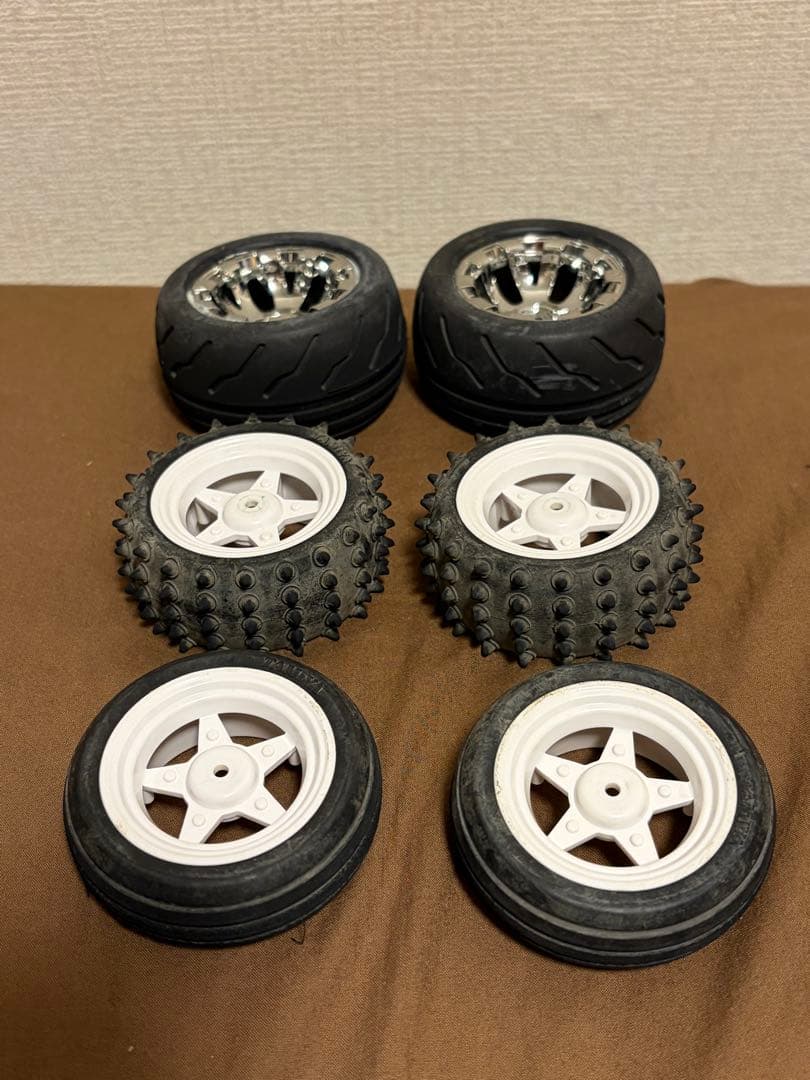 タムテックギア　グラスホッパー　ブラシレス仕様　受信機ナシ　サーボ付