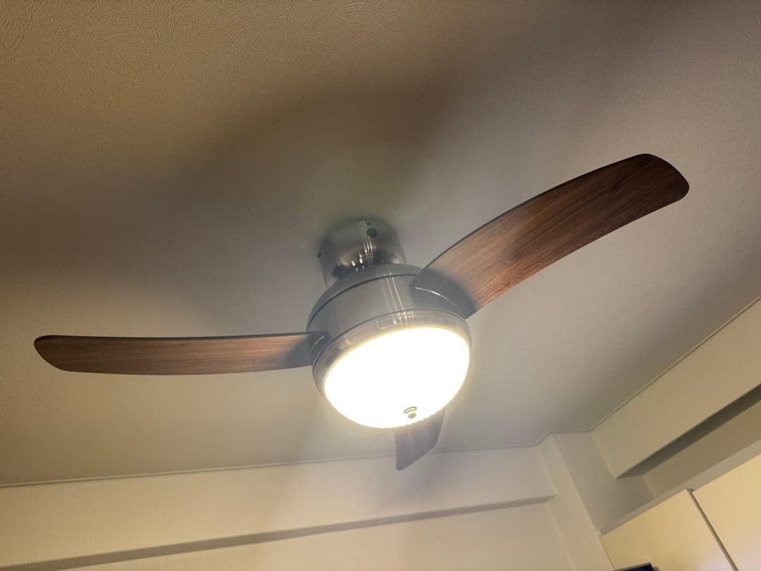 【お盆セール】木製羽根シーリングファンLED内蔵型MERCROS 検:LOWYA