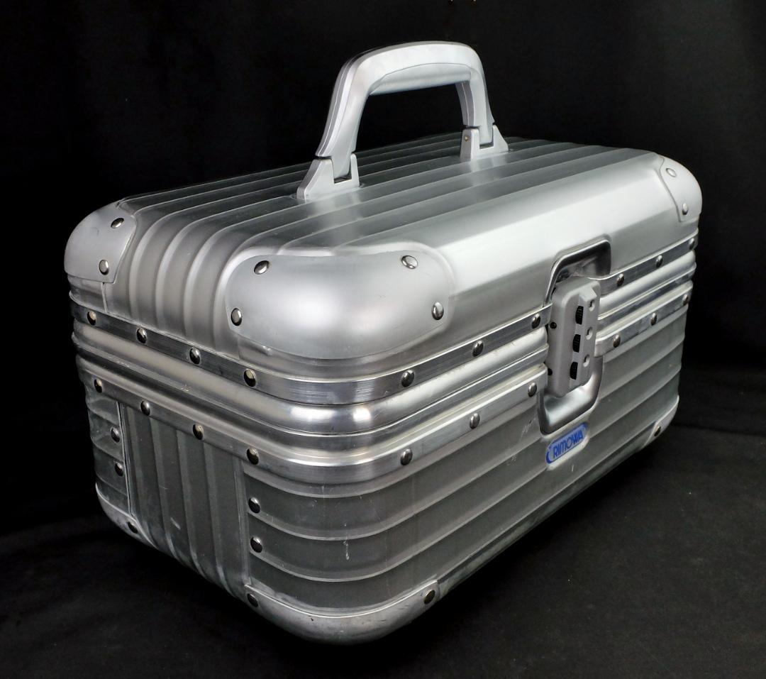 リモワ　928.38『TOPAS・トパーズ』ビューティーケース（1422）17L