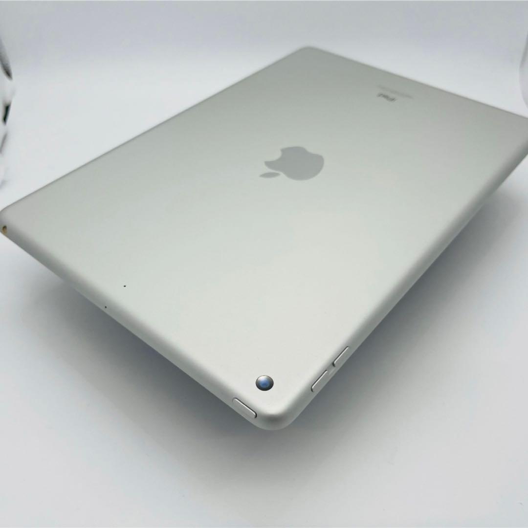 A 電池87% iPad 第9世代 256 GB シルバー Wi-Fi 本体