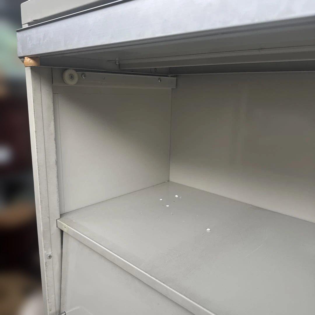 オカムラ　オフィス　キャビネット