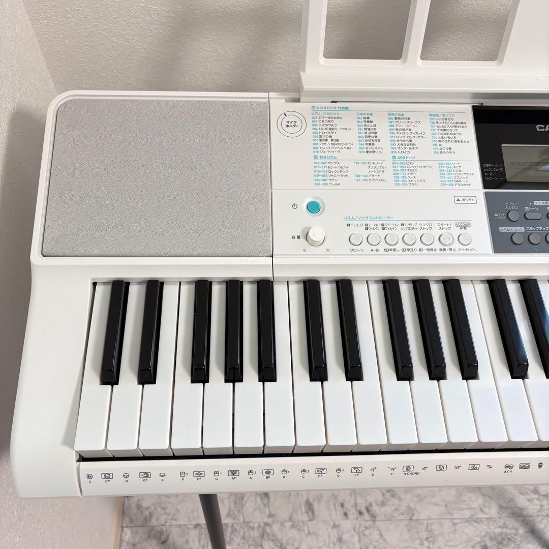 美品✨スタンド付き CASIOカシオ光ナビゲーションキーボードLK-516