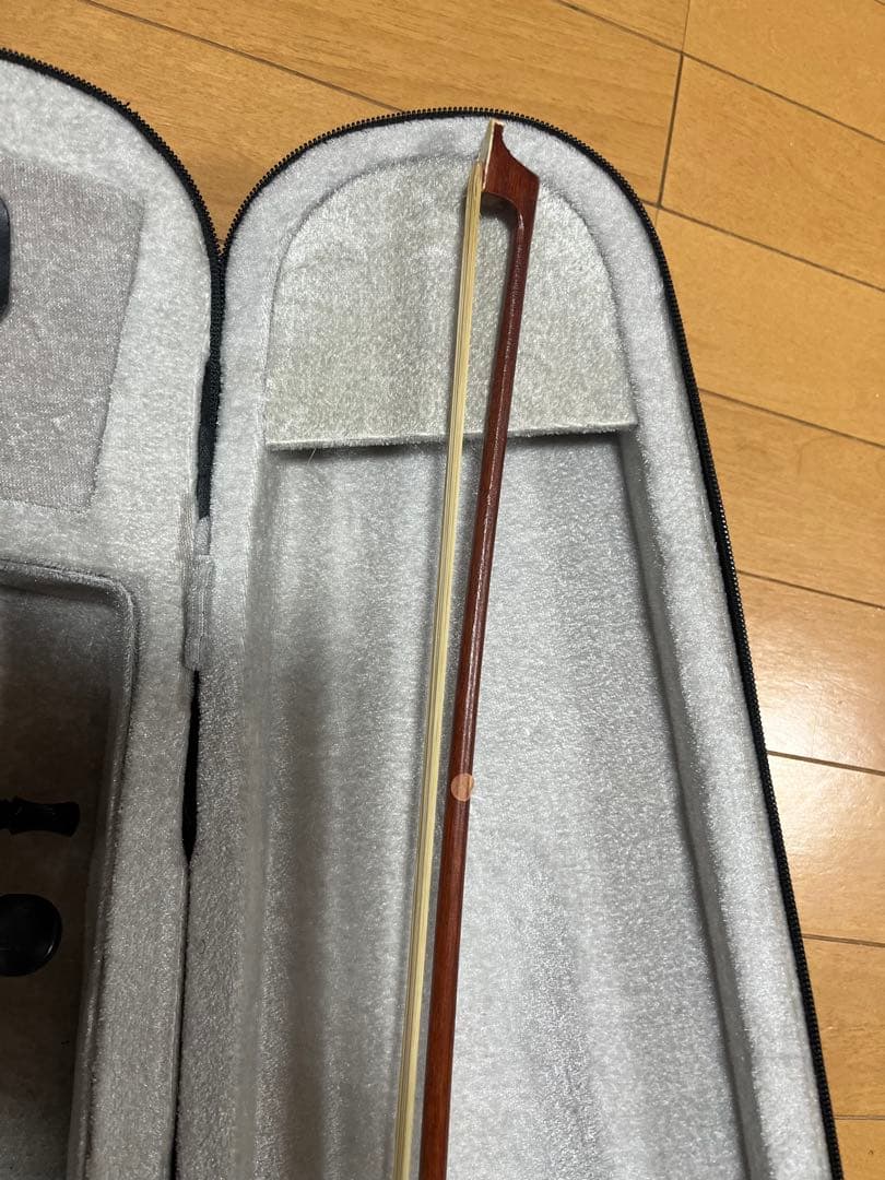 オレンジ バイオリン本体 弓 ケース付き　4/4